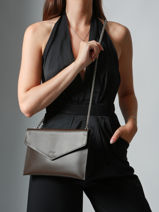 Large Leather Paddock Clutch Bag Etrier Brown paddock EPAD075L-vue-porte